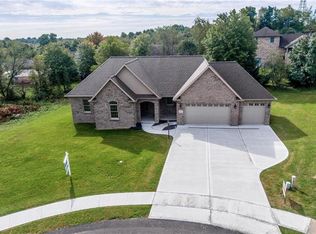 107 Crabapple Dr, Butler, PA 16001