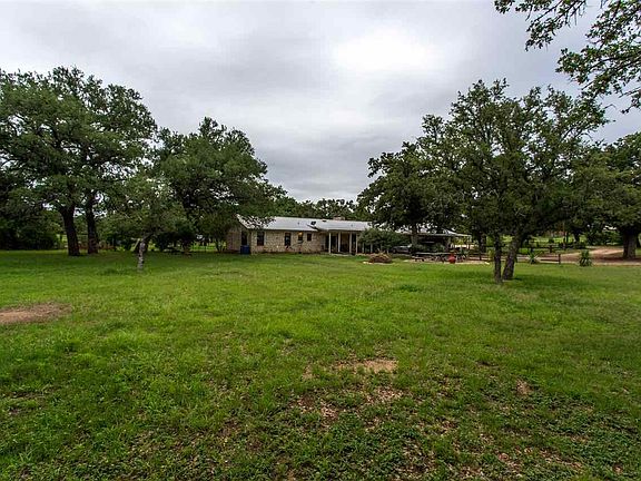 2nd image of 511 Ancient Oaks Dr