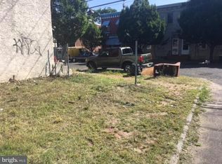 827 6th St, Camden, NJ 08103