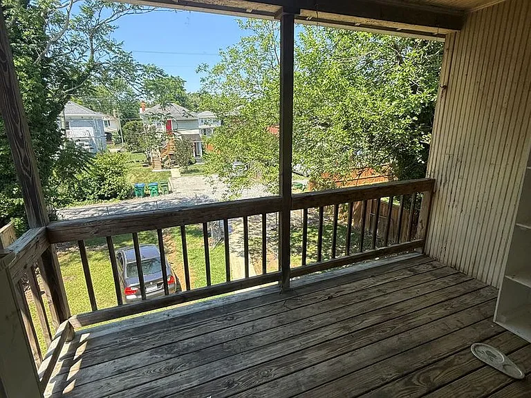 3310 Barton Ave — Photo 15