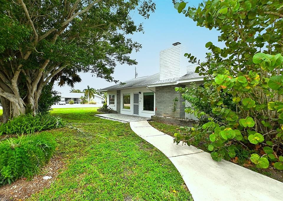 1st image of 1108 Harbor Dr S