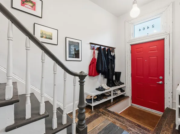 2464 Creighton St, Halifax, NS B3K 3S1