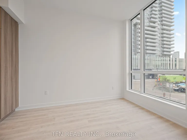 15 Richardson St #217 — Photo 8