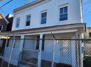 902 Westcoat Pl, Atlantic City, NJ 08401
