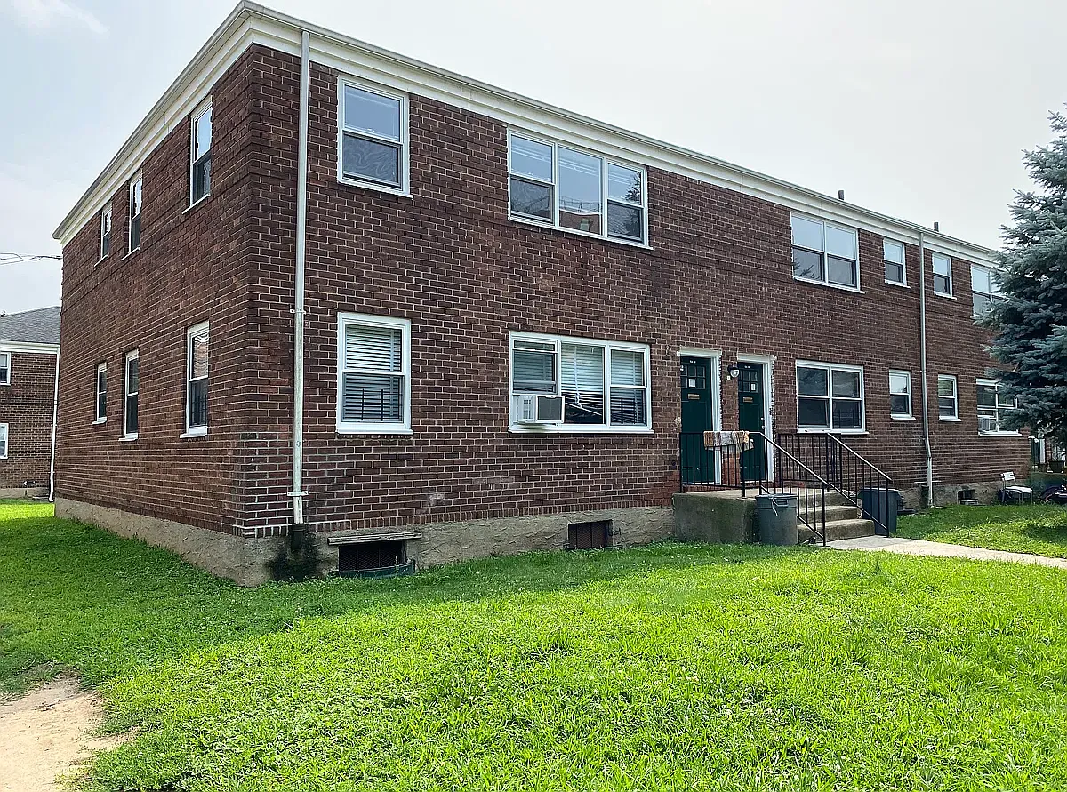 1 bed, 800 sqft, $2,350 — Photo 2