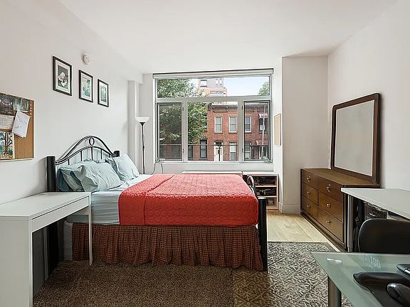 3rd image of 410 4th Ave #8E