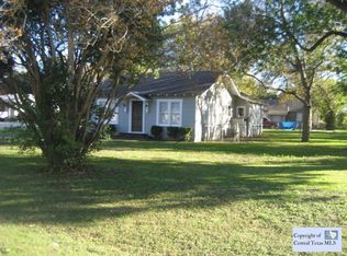 309 Old San Antonio Rd, Mc Queeney, TX 78123