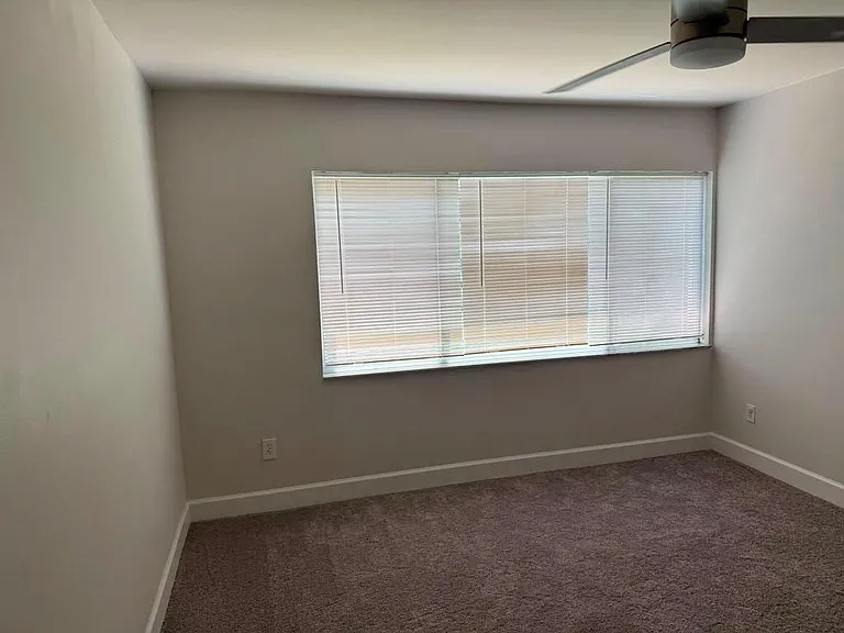 4905 Walden Cir #5 — Photo 3