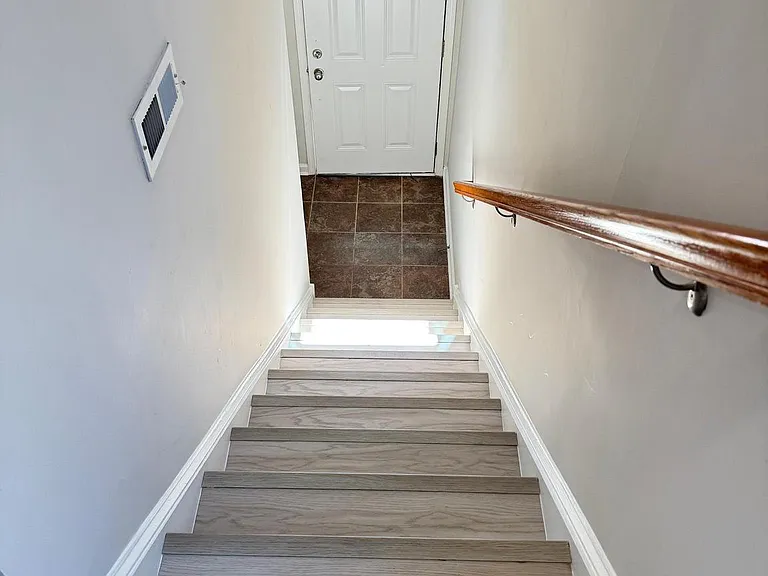 312 Wilkinson Dr #6 — Photo 34