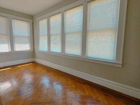 3rd image of 205-207 Chancellor Ave