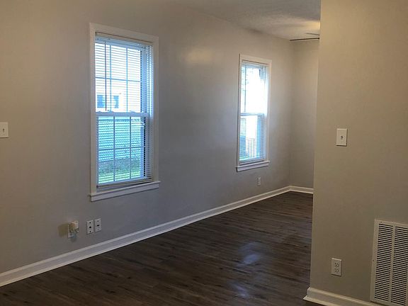 3rd image of 3036 Azelda St