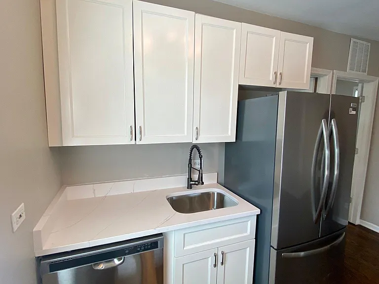702 N Noble St #2 — Photo 8
