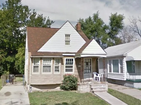 16450 Fairmount Dr, Detroit, MI 48205
