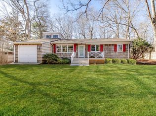 38 Woodbine Dr, East Hampton, NY 11937