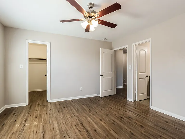 1966 Briar Grove Dr — Photo 15