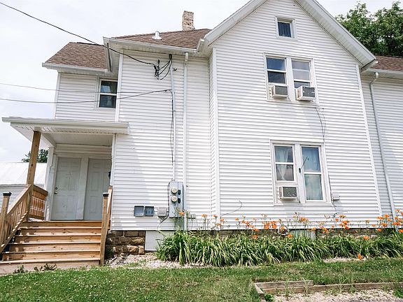 5th image of 430 E James St