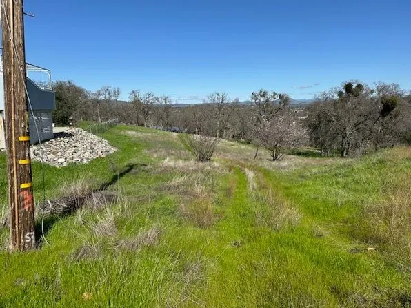 3222 Hartvickson Ln, Valley Springs, CA 95252