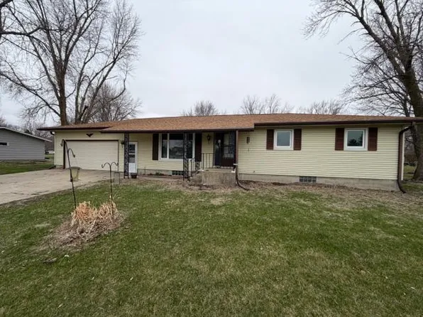 447 2nd Ave SW, Winnebago, MN 56098