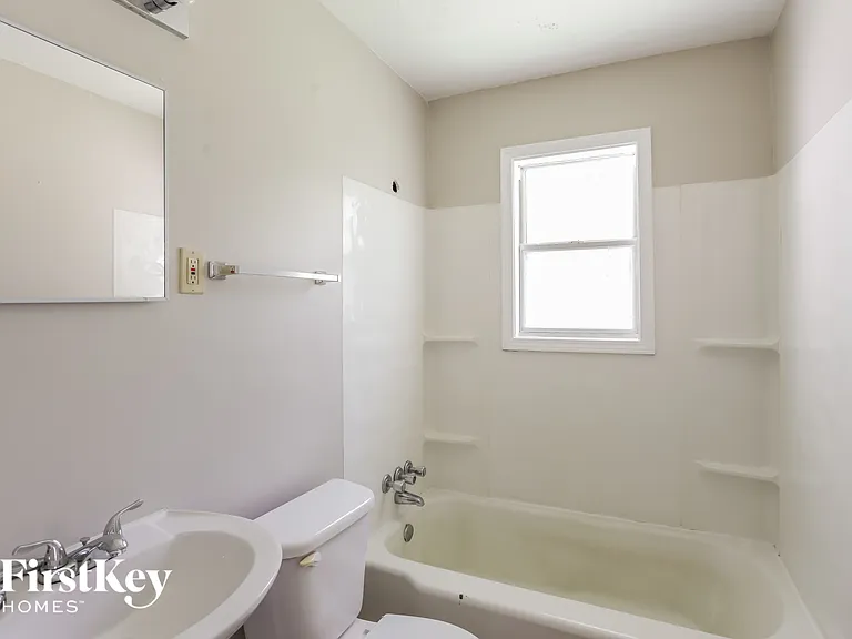 1596 Marcia Rd — Photo 11