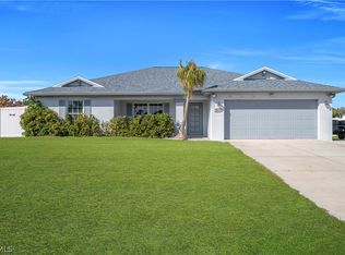 2814 37th St SW, Lehigh Acres, FL 33976