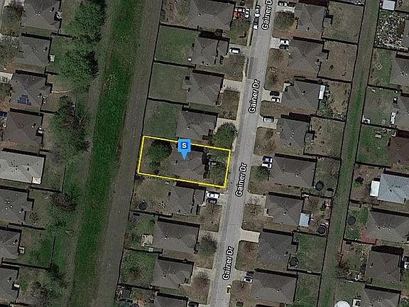 2nd image of 121 Gainer Dr
