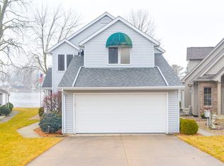 2080 Ln 150 Hamilton Lk, Hamilton, IN 46742