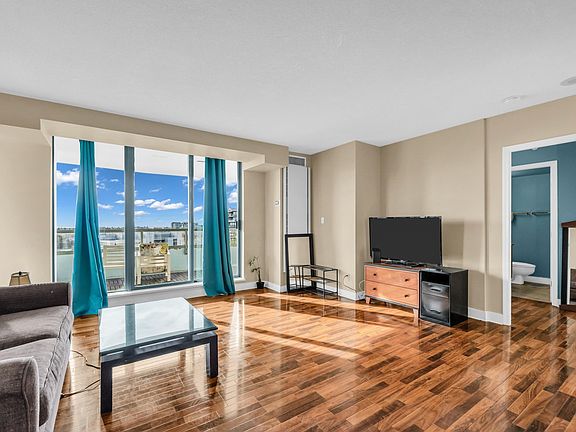 4th image of 5911 Alderbridge Way #1601