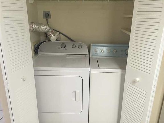 5th image of 325 NW 84th Ct APT 11