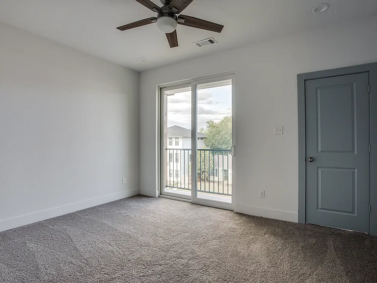 3218 Forest Park Blvd — Photo 19