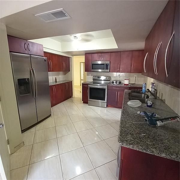 1st image of 8437 Long Acre Dr