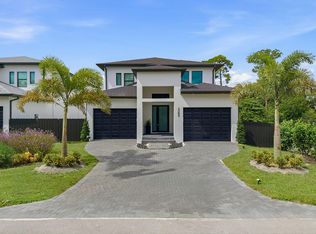 3384 Canal St, Naples, FL 34112