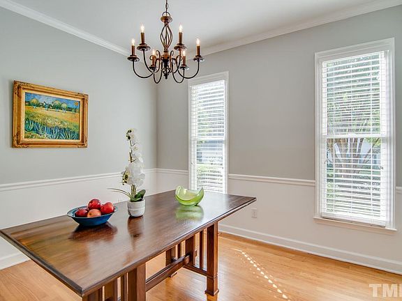 5th image of 3625 Sunningdale Way