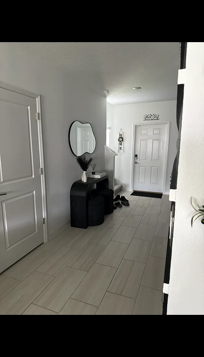 5 bed, 2415 sqft, $3,000 — Photo 4