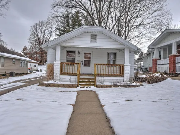 335 N Summit Ave, Decatur, IL 62522