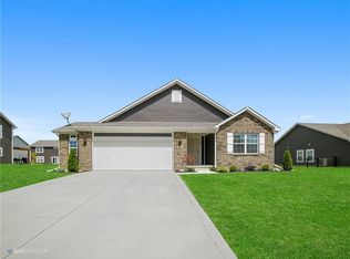 1265 W Jade Dr, Fortville, IN 46040
