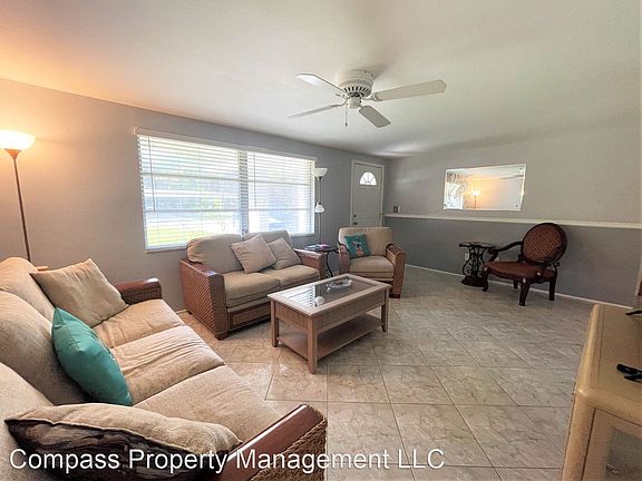 3rd image of 545 W Seminole Dr