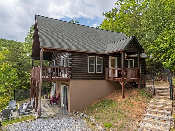 4th image of 202 Fall Creek Dr