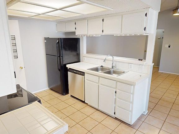 5th image of 11416 Ptarmigan Dr Unit B