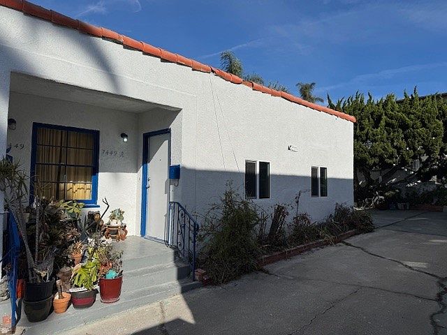 1st image of 7451 La Jolla Blvd #7449A