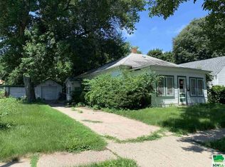 4037 Jefferson St, Sioux City, IA 51108