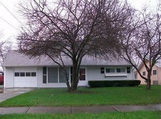 3304 Greenfield St NW, Warren, OH