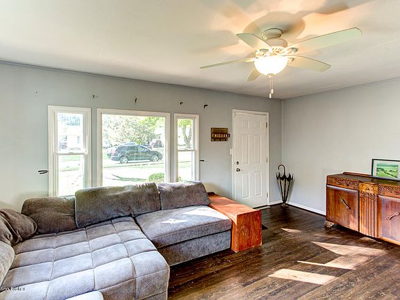 5th image of 121 Alpha Ave