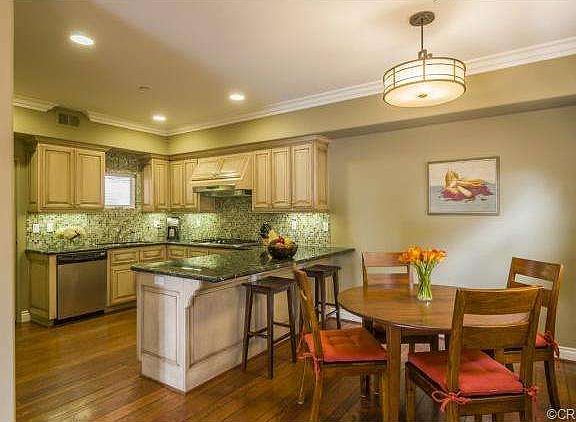 4th image of 908 S Catalina Ave Unit A