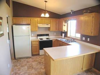 4th image of 11507 Van Buren Ct NE