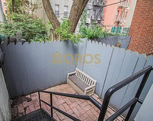 Rented by City Connections Realty | media 25