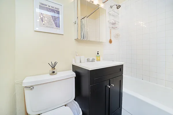 Rented by Living New York | media 7