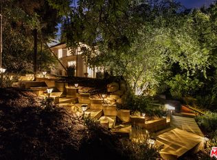 951 Tularosa Dr, Los Angeles, CA