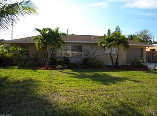 5374 Hardee St, Naples, FL 34113