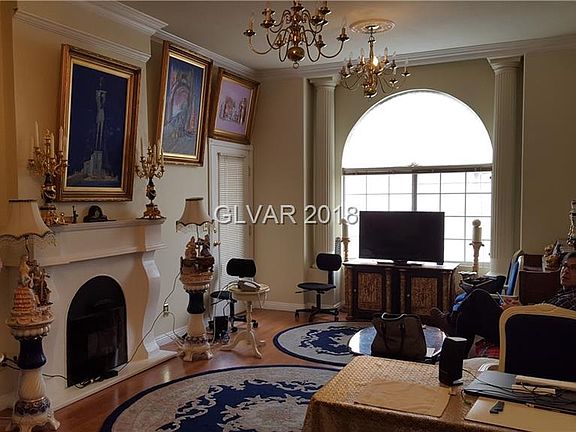 5th image of 3125 N Buffalo Dr Unit 2124