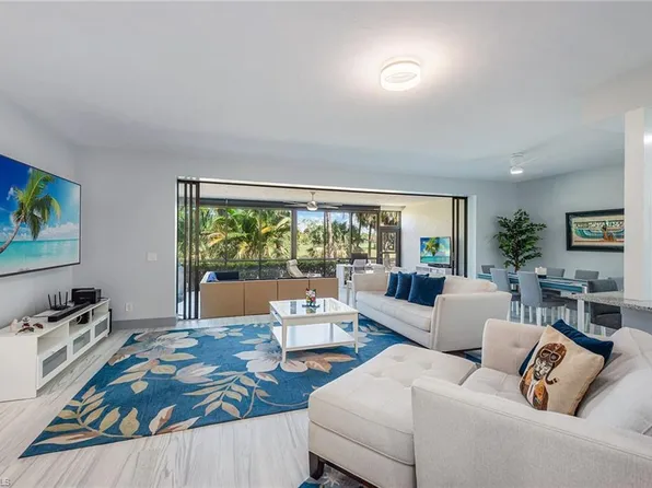 52 Cypress View DR #D-52, NAPLES, FL 34113